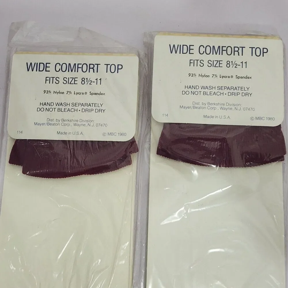 Vintage Berkshire Sheer Knee-Hi Stockings Nylon Sandalfoot Wide Comfort Top Set